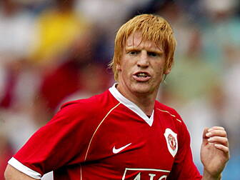 Paul McShane returns to Manche...